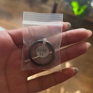 Men’s size 12 sterling silver black ring